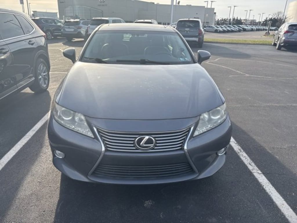 Used 2013 Lexus ES 350 4dr Sdn Sedan