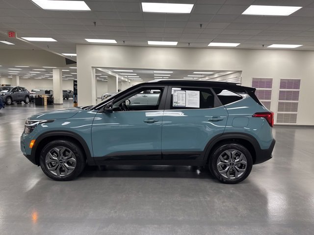 2024 Kia Seltos S photo 3