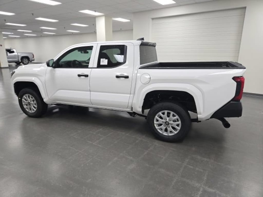 New 2026 Toyota Tacoma SR Truck Double Cab