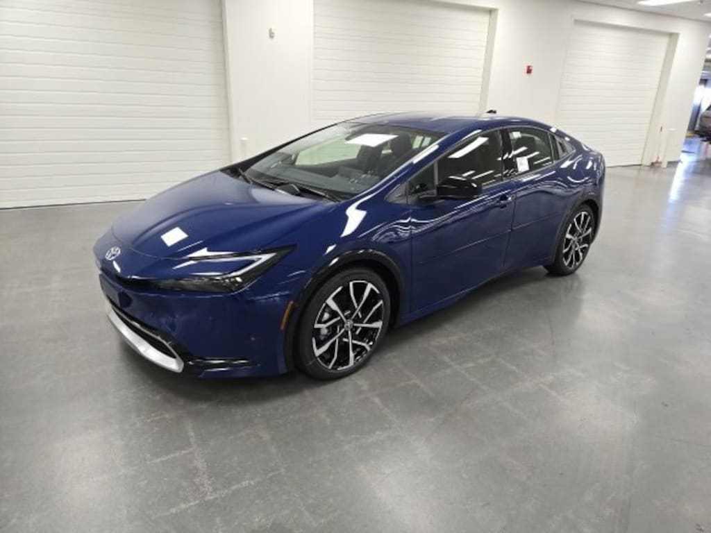 New 2026 Toyota Prius Plug-in Hybrid XSE Hatchback