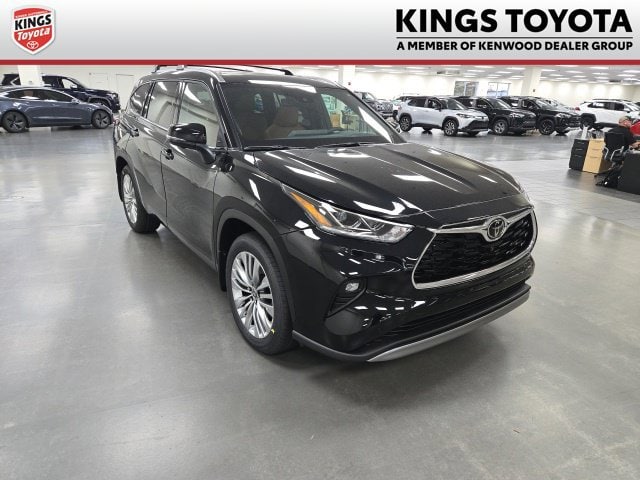 2026 Toyota Highlander SUV 