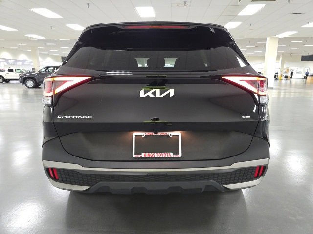 2023 Kia Sportage X-Line photo 4