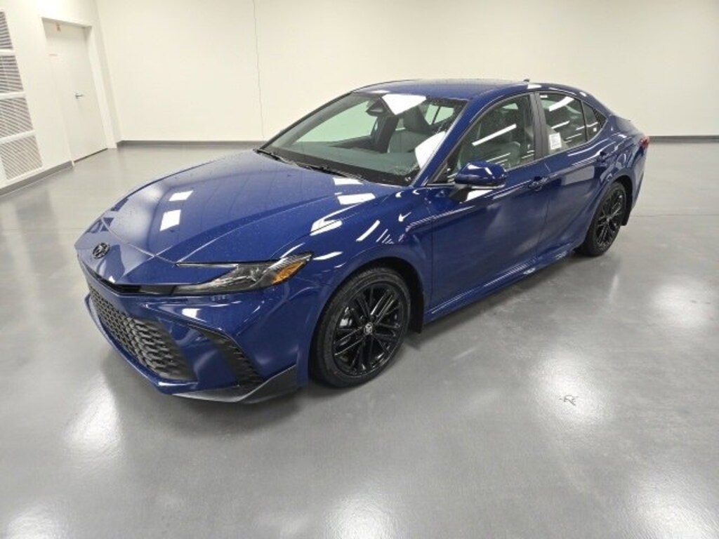 New 2026 Toyota Camry SE Sedan