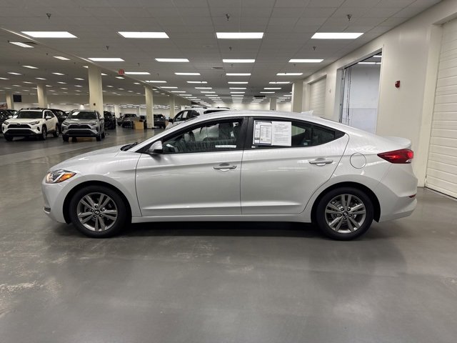 2018 Hyundai Elantra SEL photo 4