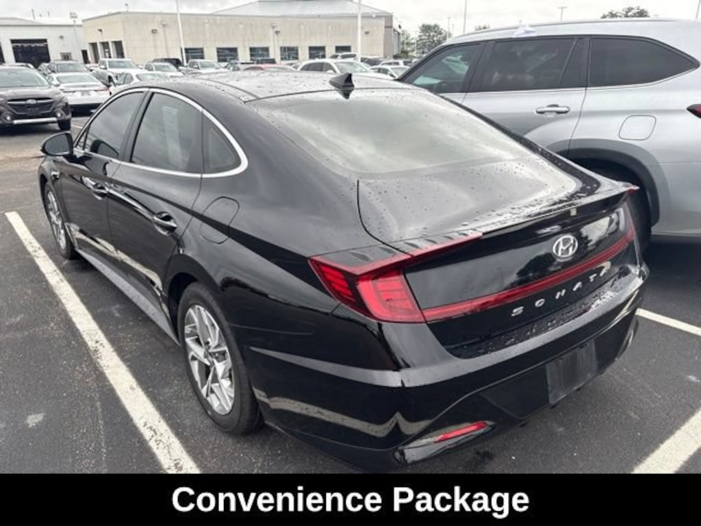 Used 2023 Hyundai Sonata SEL Sedan