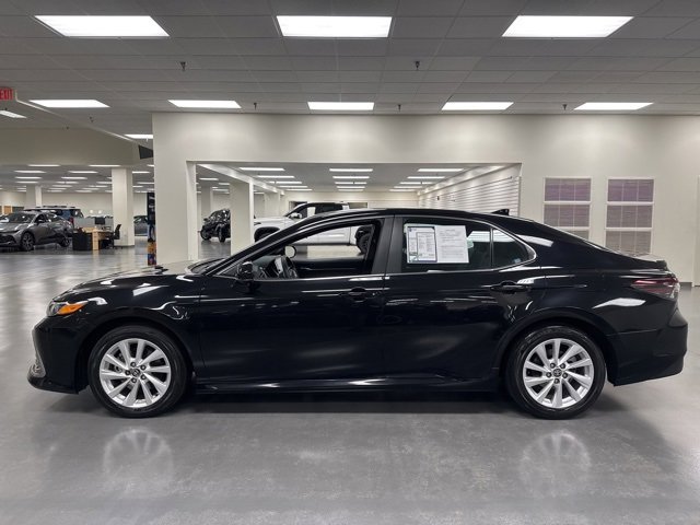 2024 Toyota Camry LE photo 4