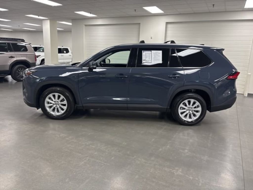 Used 2024 Toyota Grand Highlander XLE SUV