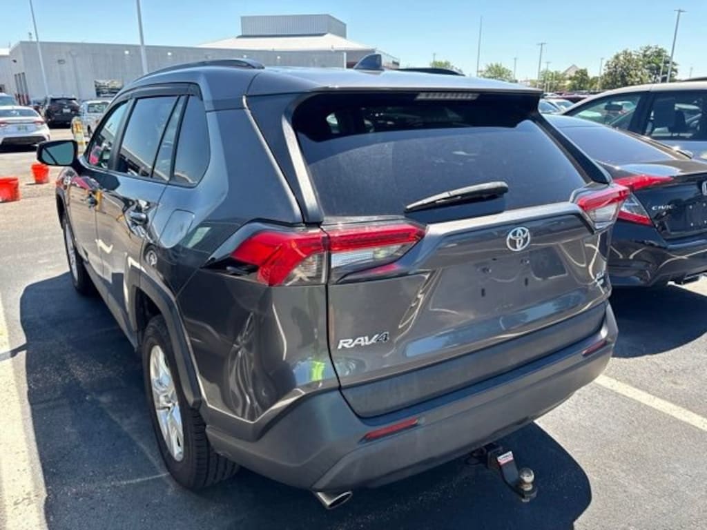 Used 2020 Toyota RAV4 XLE SUV