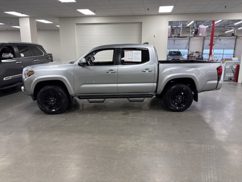 Certified 2022 Toyota Tacoma SR5 Truck Double Cab