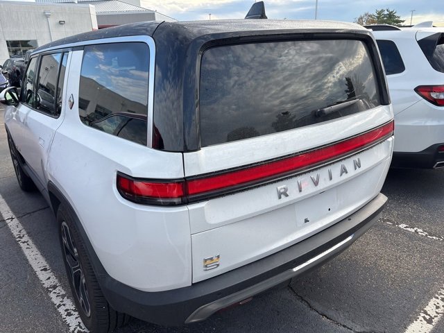 2022 Rivian R1S Launch Edition photo 4