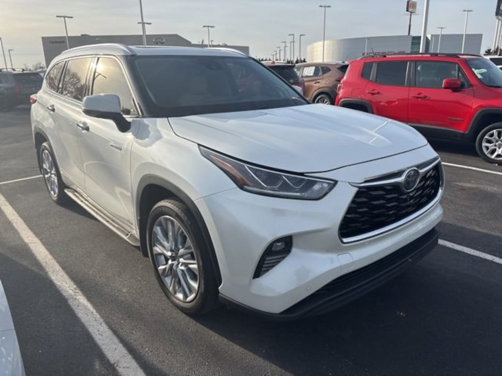 Used 2021 Toyota Highlander Hybrid Hybrid Limited SUV