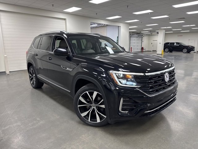 2024 Volkswagen Atlas SEL Premium R-Line's photo