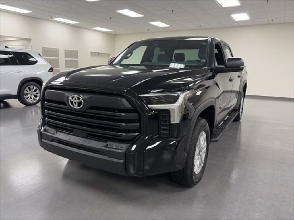 Used 2025 Toyota Tundra SR5 Truck CrewMax