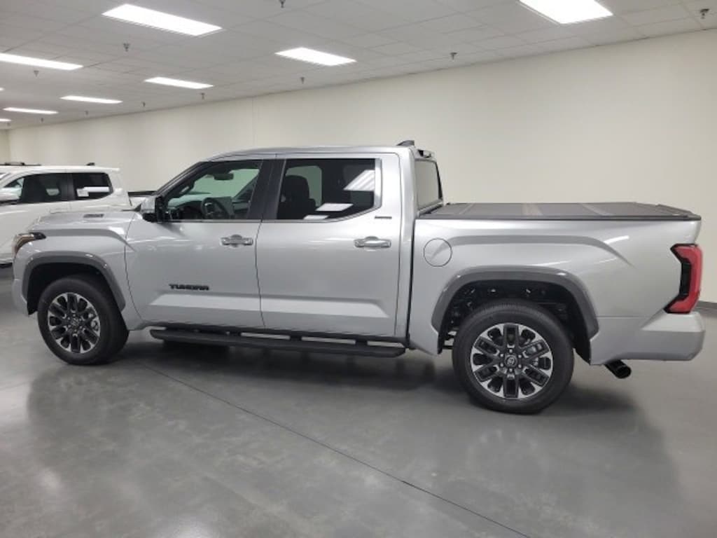 New 2026 Toyota Tundra i-FORCE MAX Limited LIMITED CREWMAX 5.5