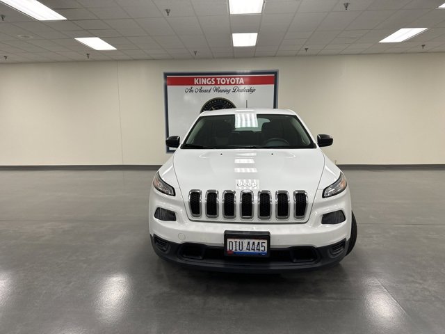 Used 2014 Jeep Cherokee Sport with VIN 1C4PJLAB0EW143886 for sale in Cincinnati, OH