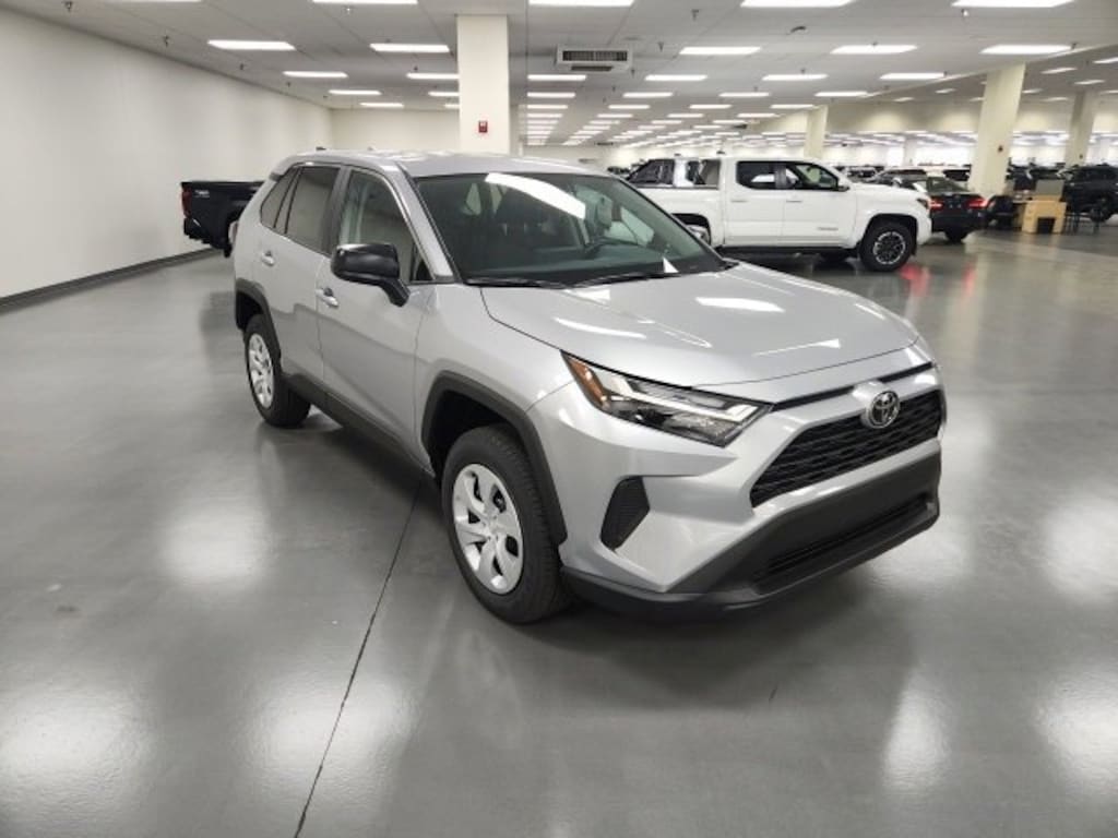 New 2025 Toyota RAV4 LE LE AWD SUV