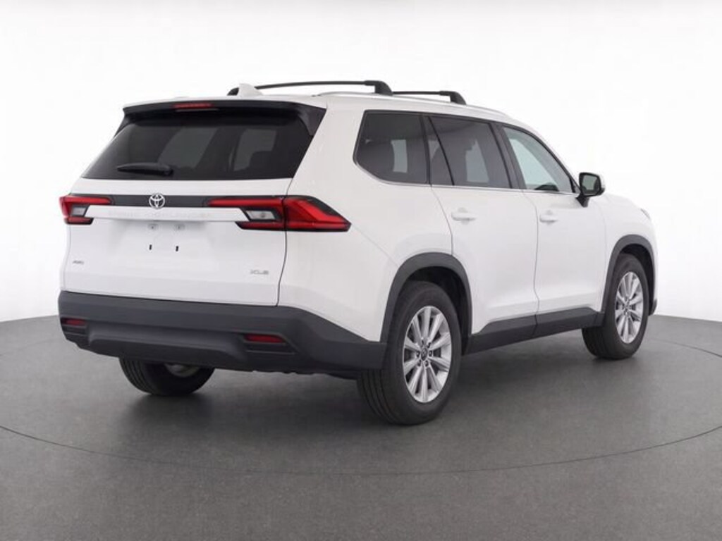 Used 2024 Toyota Grand Highlander XLE SUV