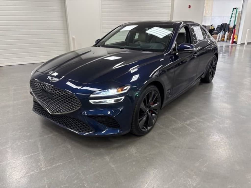 Used 2022 Genesis G70 3.3T Sedan