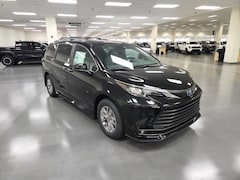 New 2025 Toyota Sienna XLE 7 PASSENGER Cincinnati, OH