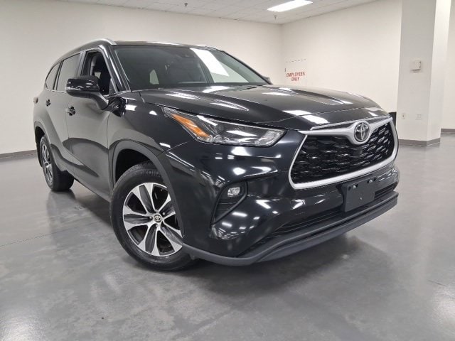 2024 Toyota Highlander SUV 