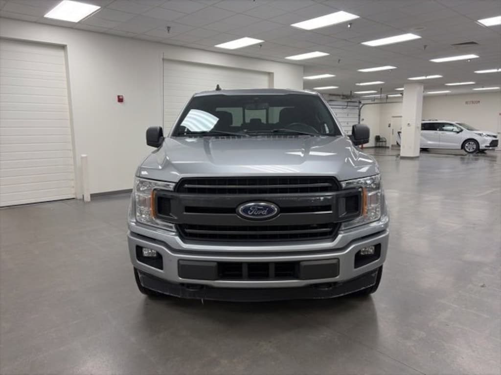 Used 2020 Ford F-150 XLT Truck SuperCrew Cab