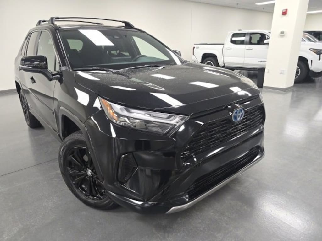 Used 2024 Toyota RAV4 Hybrid Hybrid SE SUV