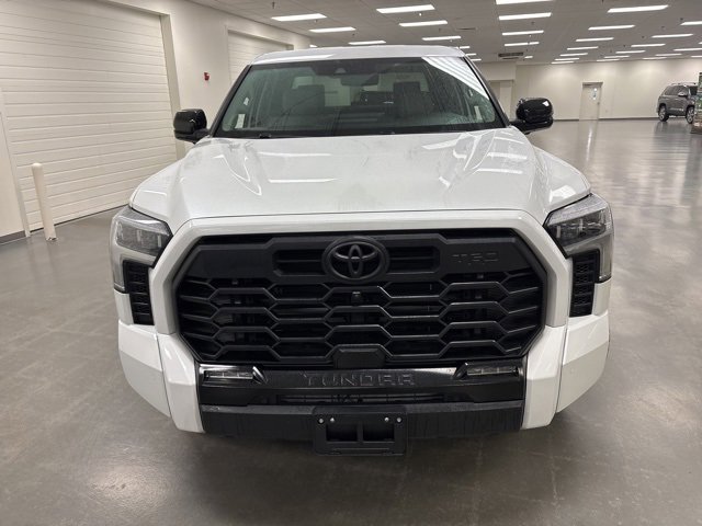 2024 Toyota Tundra Limited photo 2
