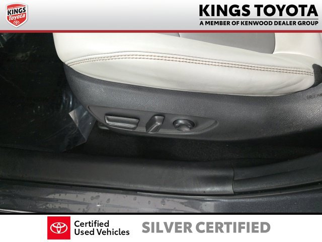 2024 Toyota RAV4 XLE Premium - Photo 18