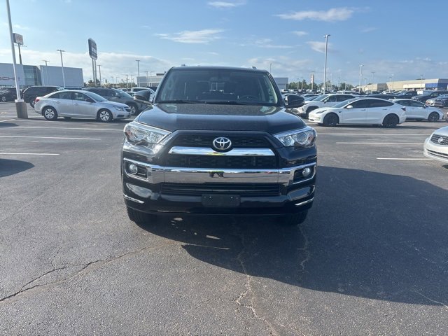 2018 Toyota 4Runner Limited photo 2