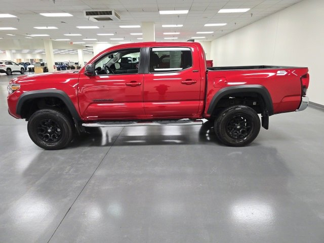 2023 Toyota Tacoma SR5 photo 3