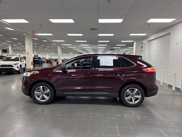 2022 Ford Edge SEL photo 4