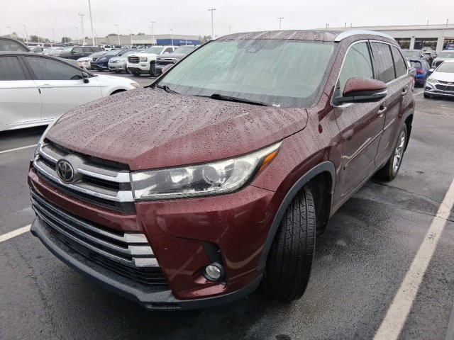 2017 Toyota Highlander Limited photo 3