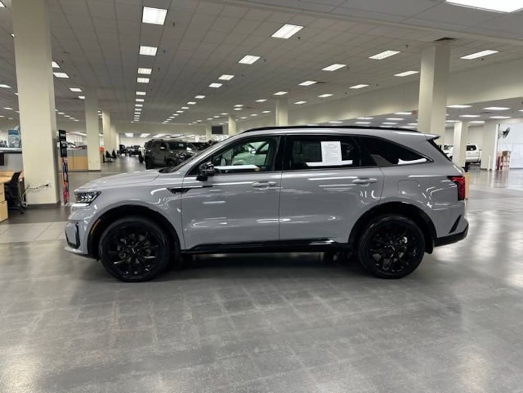 Used 2022 Kia Sorento SX SUV