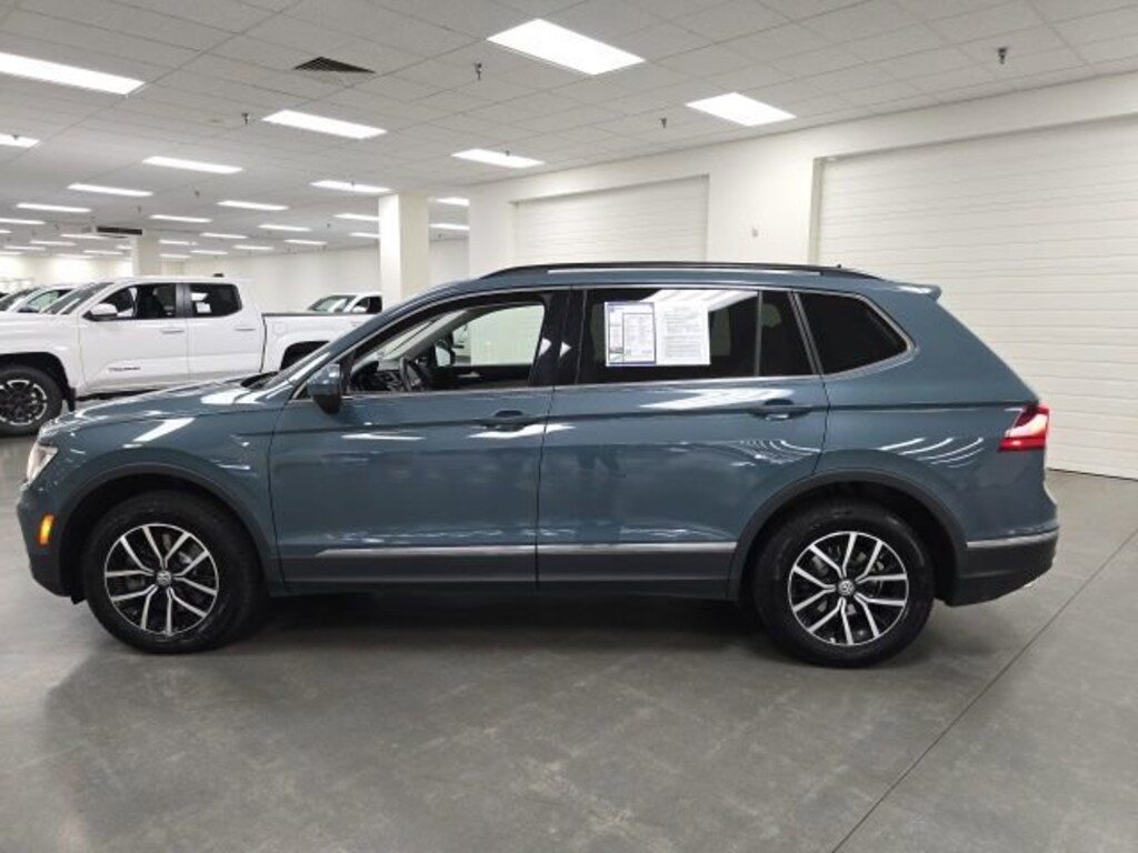 Used 2021 Volkswagen Tiguan SE SUV