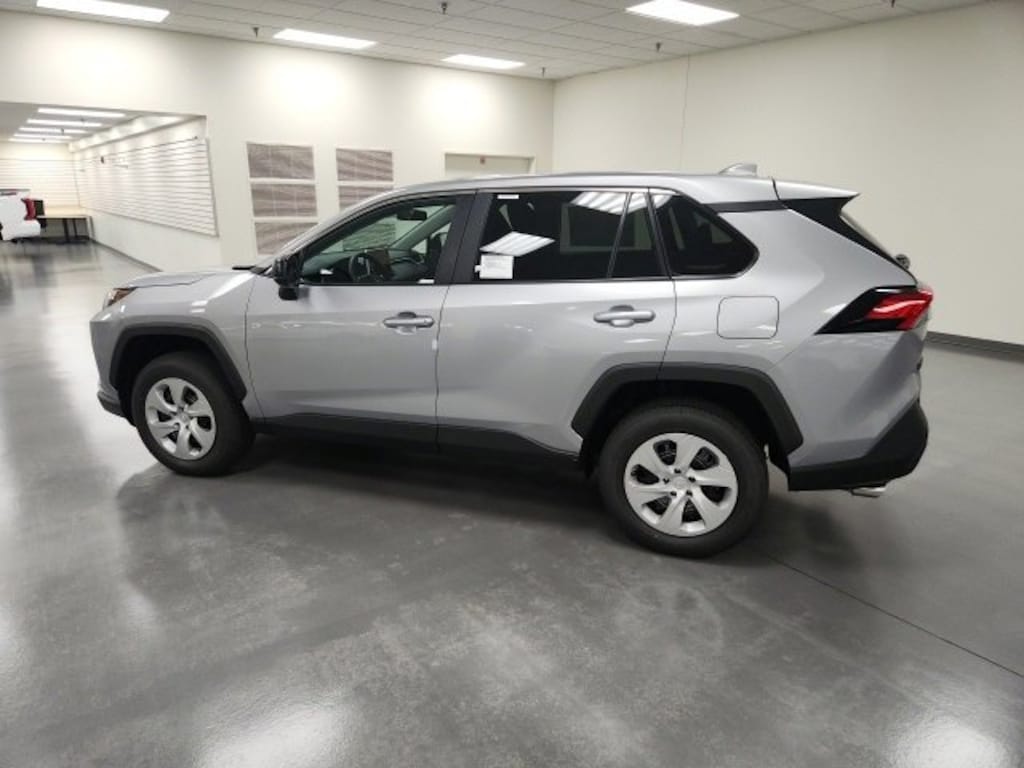 New 2025 Toyota RAV4 LE LE AWD SUV