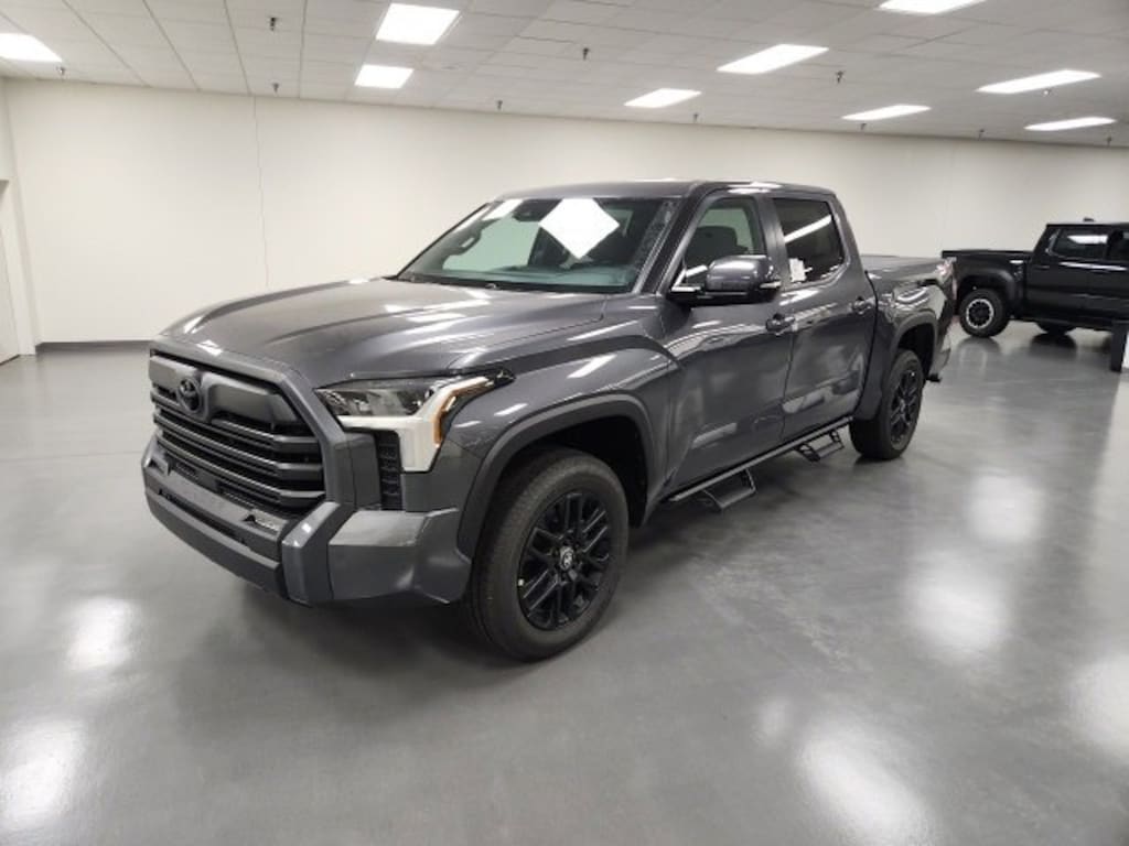 New 2026 Toyota Tundra SR5 SR5 CREWMAX 5.5