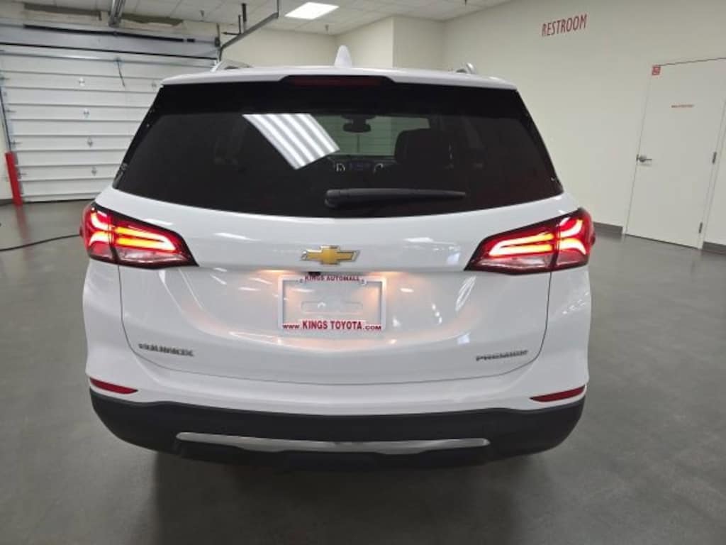 Used 2022 Chevrolet Equinox Premier SUV