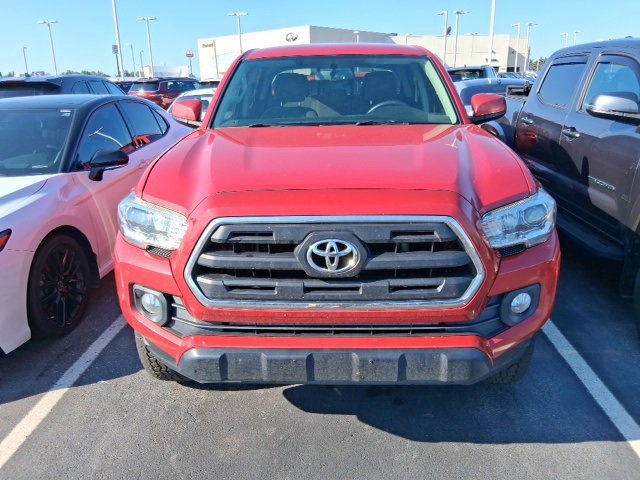 2017 Toyota Tacoma SR5 photo 2