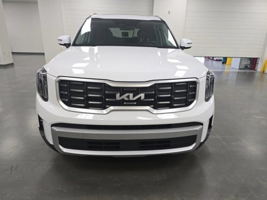 Used 2025 Kia Telluride S SUV
