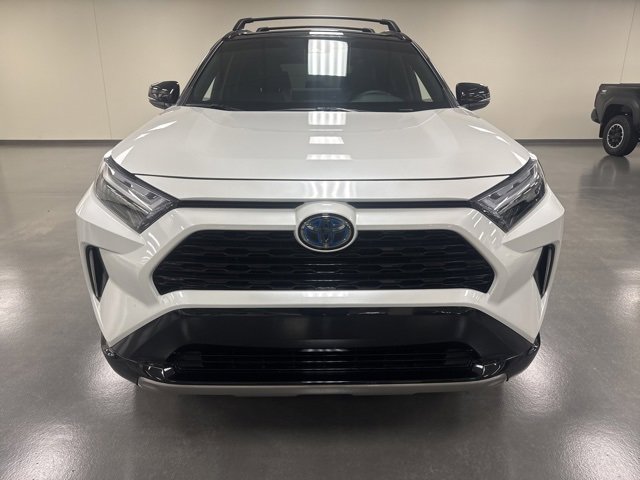 2024 Toyota RAV4 Hybrid XSE photo 2