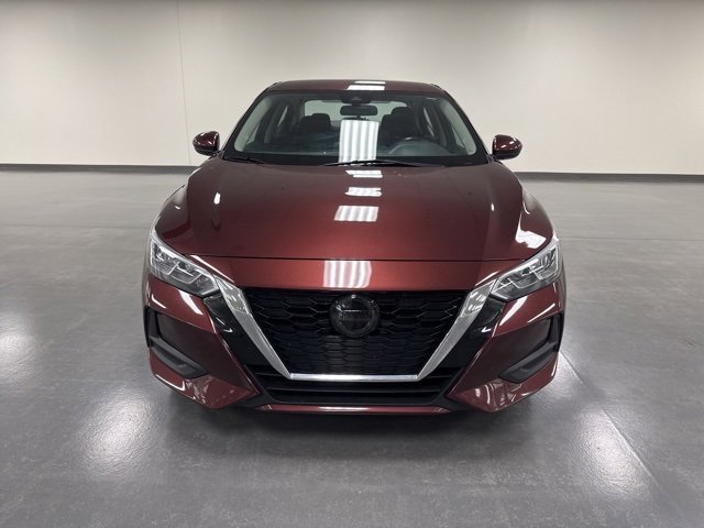 2022 Nissan Sentra SV photo 2
