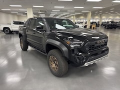 New 2025 Toyota Tacoma i-FORCE MAX Trailhunter 4X4 DOUBLE CAB HV Cincinnati, OH