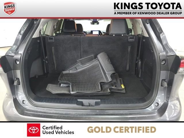 2024 Toyota Highlander XLE - Photo 12