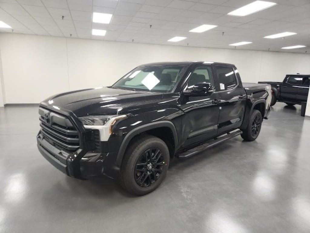 New 2026 Toyota Tundra SR5 SR5 CREWMAX 5.5