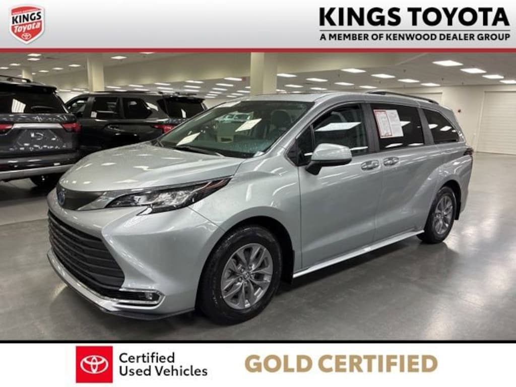 Certified 2023 Toyota Sienna XLE Van Passenger Van