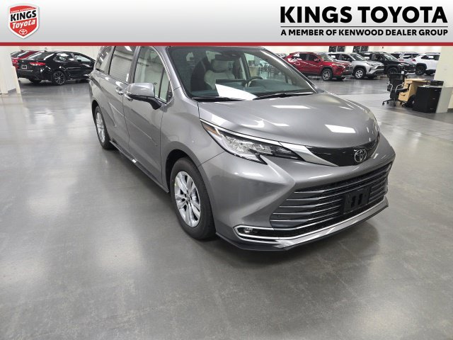 2026 Toyota Sienna Limited Van Passenger Van