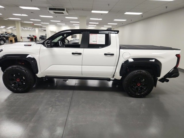 2024 Toyota Tacoma TRD Pro photo 4