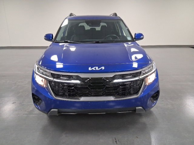 2024 Kia Seltos X-Line photo 2