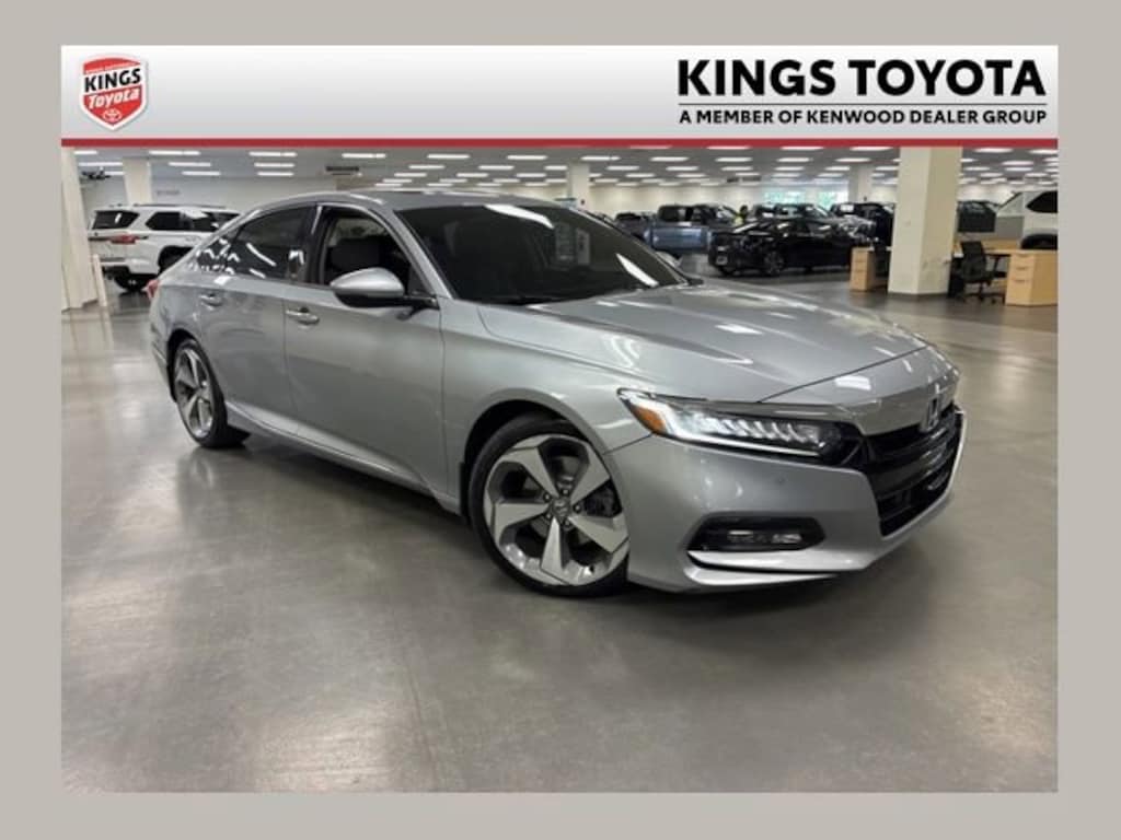 Used 2018 Honda Accord Touring 2.0T Sedan