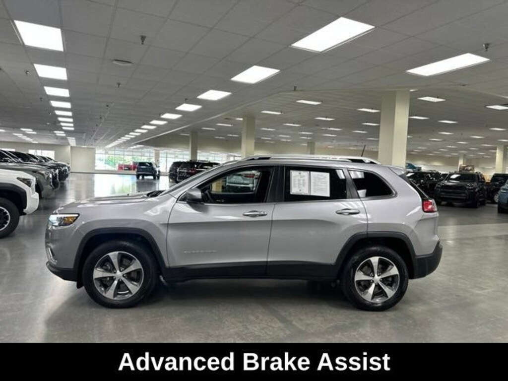 Used 2019 Jeep Cherokee Limited SUV